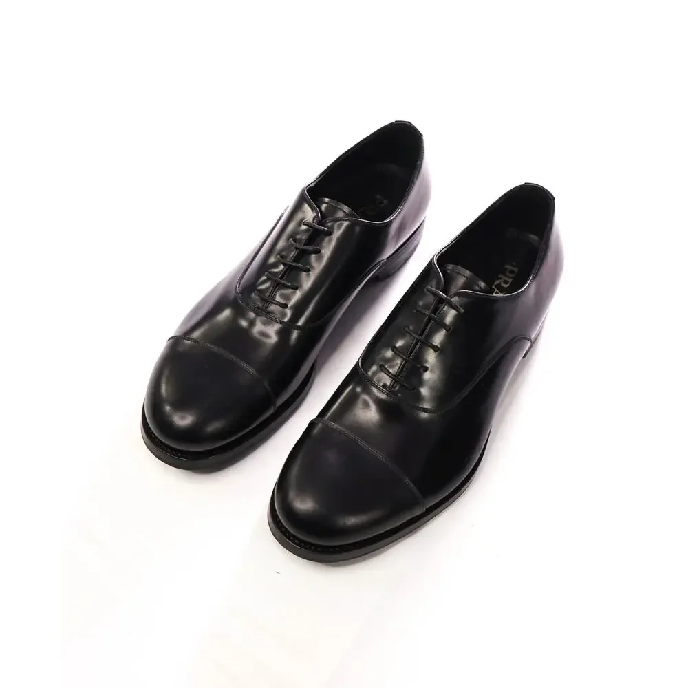 $1,270 PRADA - Black Leather Oxfords - US 10 (9UK)